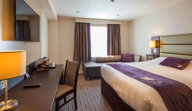 Premier Inn Leek Town Centre Exterior photo